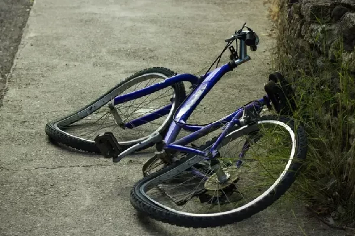 Una Ciclista De A Os Grave Luego De Chocar Con Un Auto Diario De Cuyo