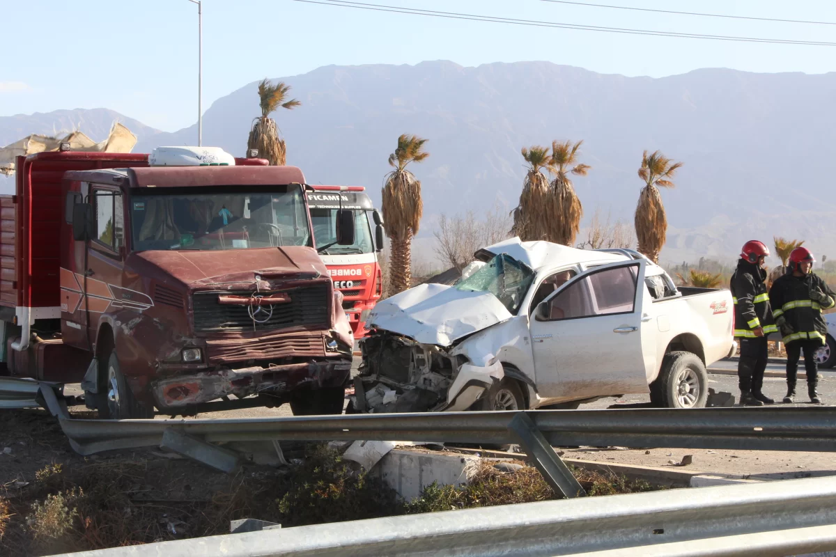 Tras La Triple Muerte Y Los Reclamos Colocar N Sem Foros En Ruta De