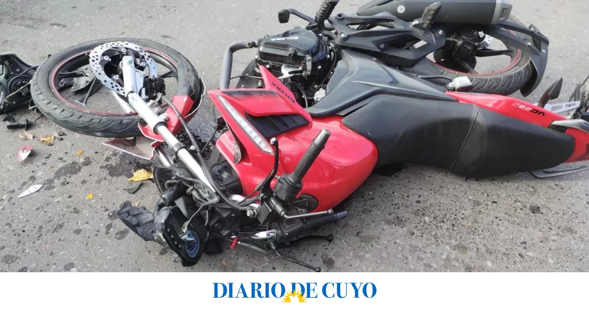 Un joven sufrió severas lesiones por el choque entre una moto y un