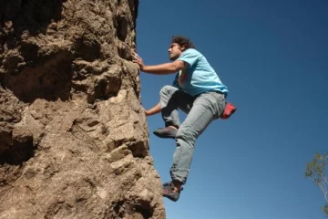 Los dueños de las rocas