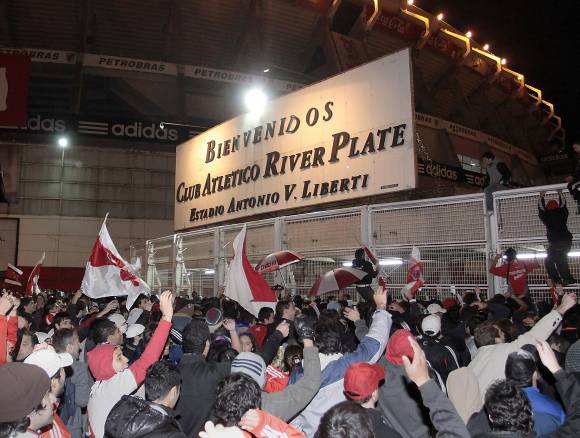 En River la paz no existe