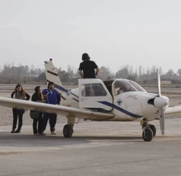 Hay cada vez más pilotos de aviones en la provincia