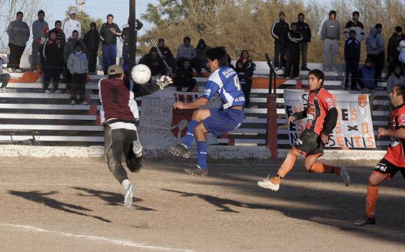 El ‘9‘ ganó y por ahora manda