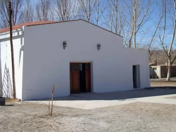 Rodeo: cambian el viejo templo por uno más amplio