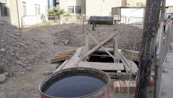 Otro barrio de Rawson con pozos negros colapsados