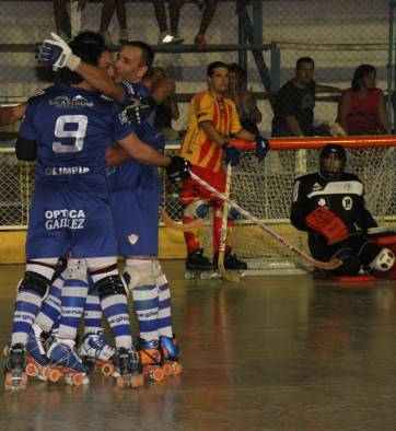 Los Turcos frenaron a La Barraca