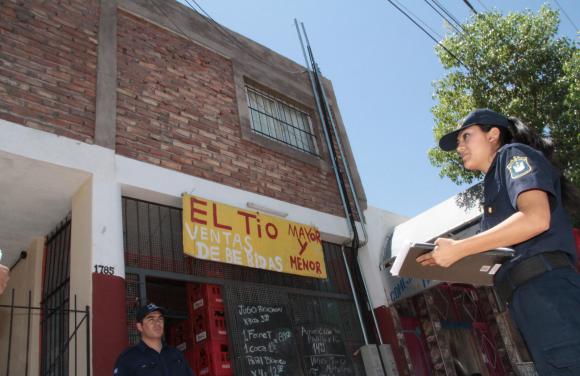 Murió por una descarga de electricidad