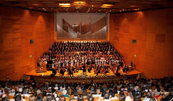 Voces en el Auditorio