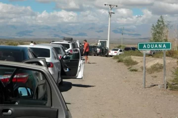 Cerrado el Cristo Redentor, Agua Negra trabaja a full