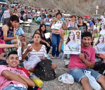 La gente en el cerro, en fotos