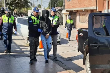 ¿El hijo de la secretaria parroquial mató al cura?