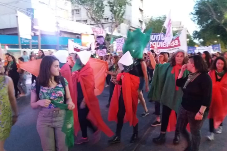 En San Juan, los pañuelos verdes coparon las calles por el aborto seguro