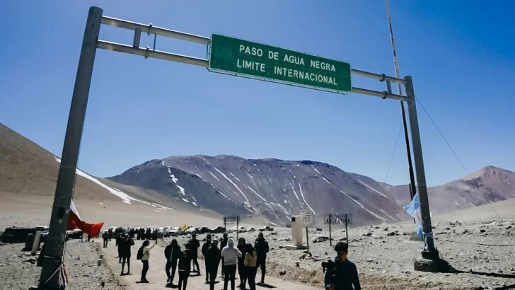 Tras las intensas nevadas, este lunes abrirá nuevamente el Paso de Agua Negra