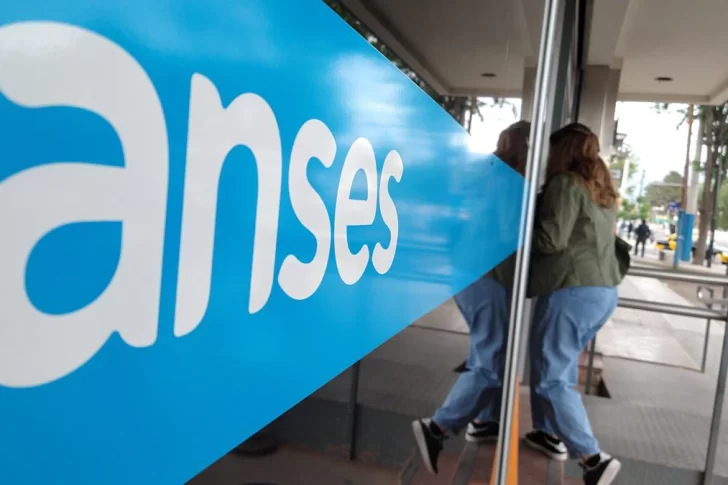 Anses: los requisitos para acceder al bono $18.000 para trabajadores informales y monotributistas