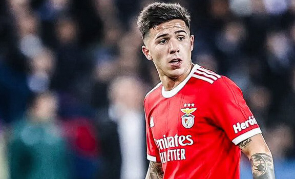 Benfica da por terminado el tema y Enzo sigue