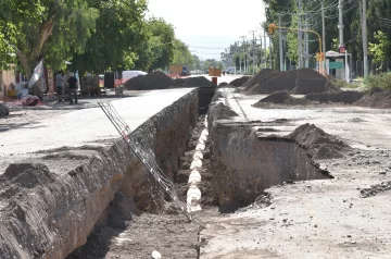 Quieren tener en 60 días la obra cloacal reiniciada en la Central