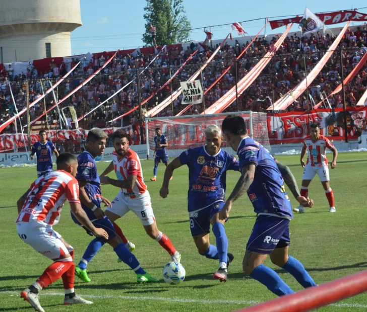 Unión cayó pero quedó con vida