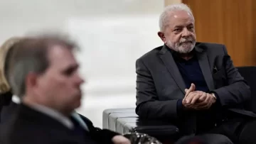 Lula da Silva echó a 43 militares de la residencia presidencial