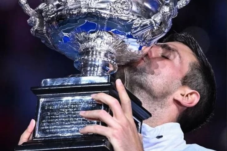 Djokovic ganó el Australian Open, vuelve a ser Nº1 del mundo e igualó un récord de Nadal