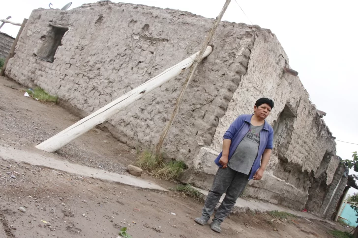 Unas 55 familias asistidas y varios usuarios sin luz, secuelas de la lluvia