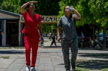 Más de 43 grados de sensación térmica