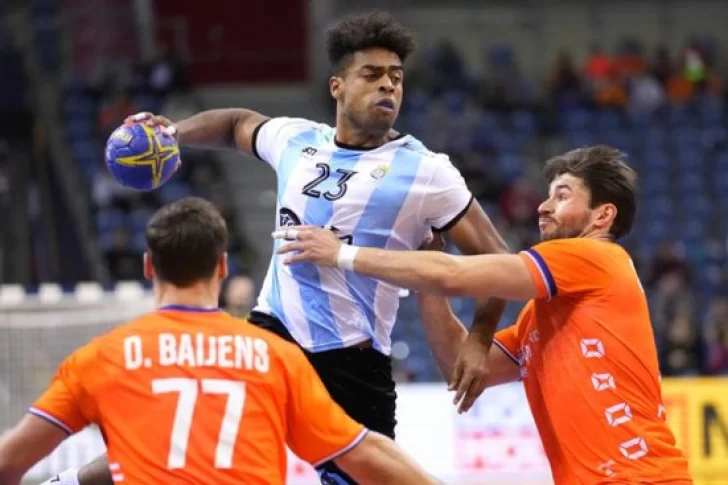 Los Gladiadores perdieron con Países Bajos en debut en el Mundial de handball