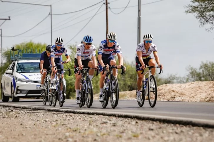 Evenepoel y el Soudal-Quick Step recorrieron Zonda y Ullum