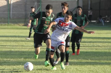 San Martín ganó y quedó como único puntero a la espera de Sportivo