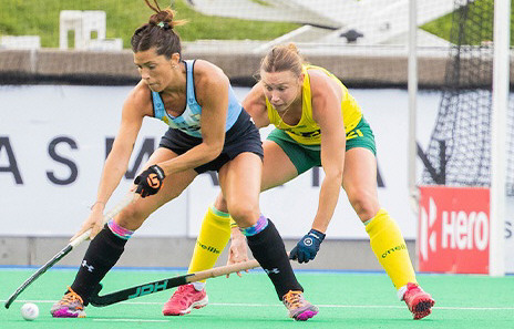 Las Leonas derrotaron a las locales y se afirman en la cima