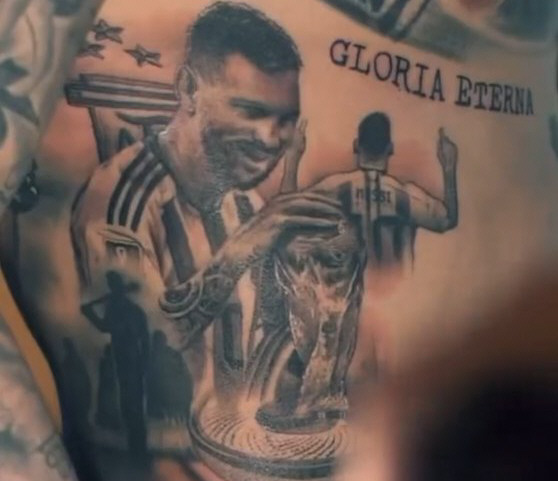 Messi y su agradecimiento a Otamendi por el tatuaje