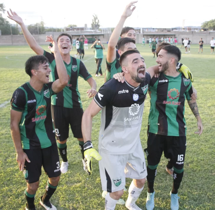 San Martín le quitó el invicto al Puyutano