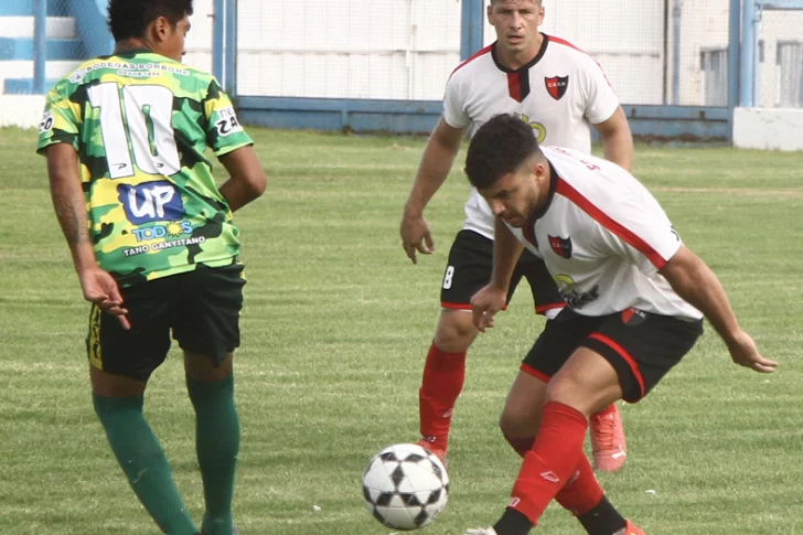 Defensores de Boca y San Miguel se metieron en las semifinales