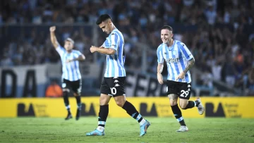 Racing le sacó el invicto a Lanús