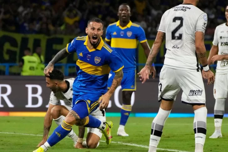 Con un triplete de Benedetto, Boca goleó a Patronato y sumó un nuevo título