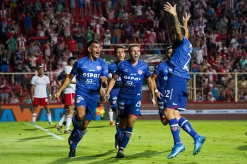 Triunfos de Unión y Sarmiento en el inicio de la fecha