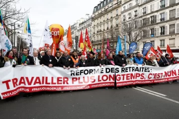 El gobierno francés aprobó por decreto la tan cuestionada reforma jubilatoria