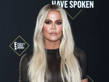 El error de Photoshop de Khloe Kardashian por el que tuvo que borrar un posteo