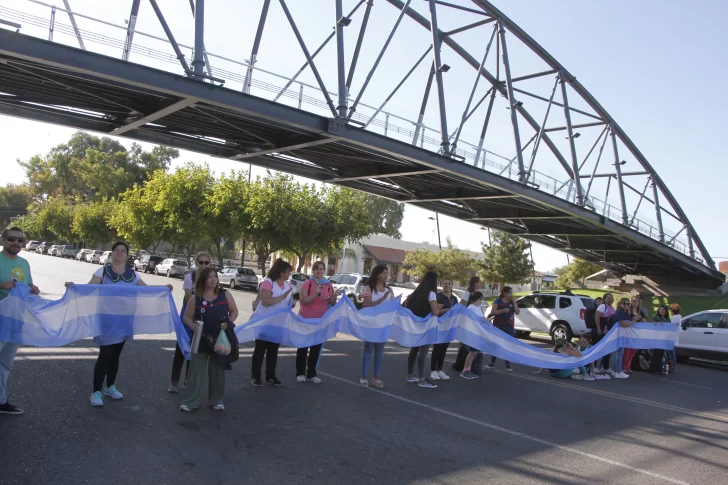 Impacto de los 17 días de paro: la mayoría de los sanjuaninos cree que no se podrán recuperar los contenidos