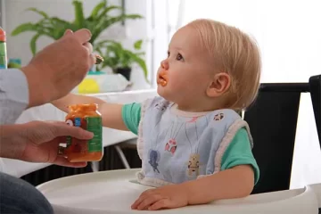Los nueve consejos para la alimentación de los bebés de más de un año de edad