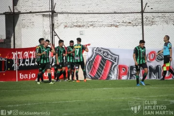 Con Antuña como interino, San Martín se trajo un triunfazo ante Defensores de Belgrano