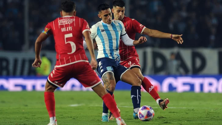 Racing se prendió en la pelea de arriba