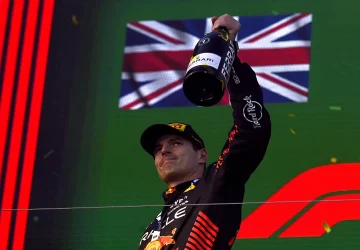 Verstappen, en un final atípico