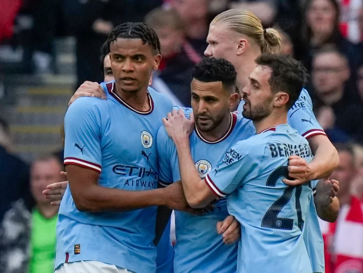 Con Álvarez, el City se metió en otra final de la FA Cup