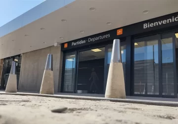 Después de casi seis años, inauguran la primera parte de las obras del aeropuerto