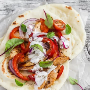 Pan chato a la pizza o flat bread: la nueva y deliciosa receta para comer todos los días