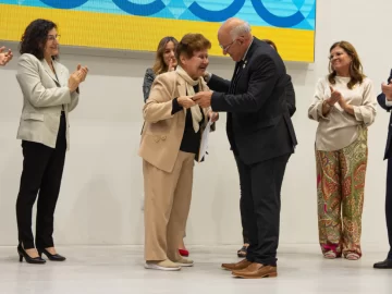 Iniciaron las celebraciones por los 50 años de la UNSJ con distinciones a personalidades: los agasajados