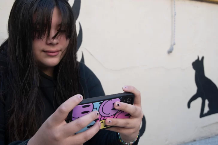 Retos peligrosos de TikTok: cómo surgen entre adolescentes y cuáles son los márgenes legales