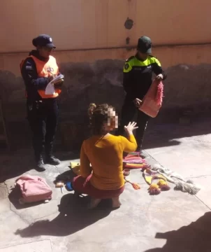 Detienen a una turista alemana por robar en comercios de Jujuy