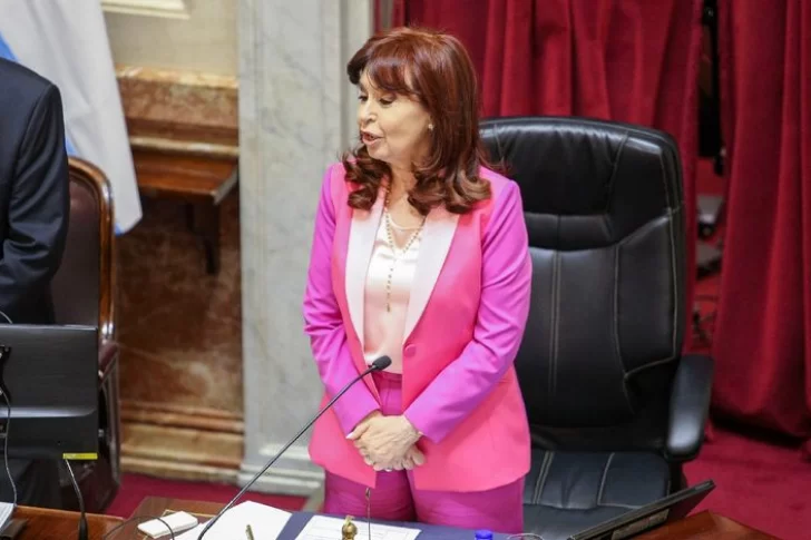 Picante cruce entre Cristina y Lousteau por  un comentario de la economía: “Me enseñaste vos con la 125”