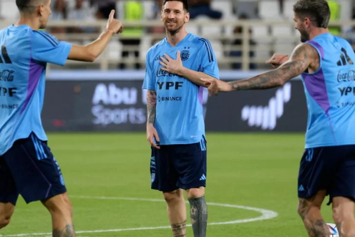 Leo Messi y varios campeones llegaron para sumarse al grupo